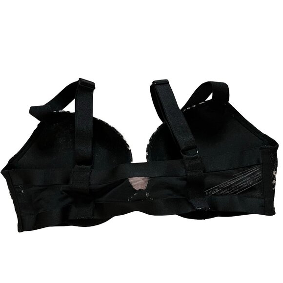 Victoria's Secret Very Sexy Push-Up Bra - Picture 2 of 7